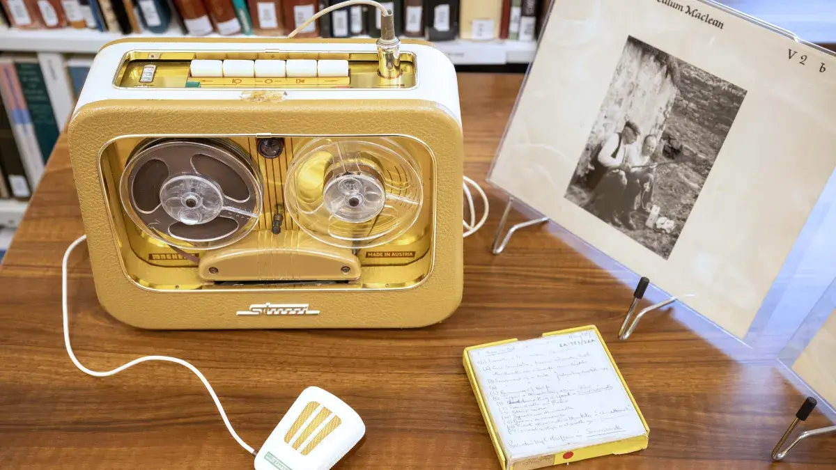 Portable recorder used by the School of Scottish Studies.